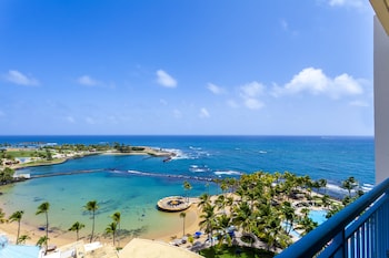 3 outdoor pools, cabanas (surcharge), pool umbrellas