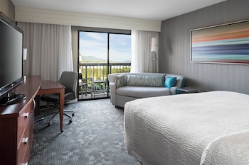 Televisión de pantalla plana de 42 pulgadas con canales por cable