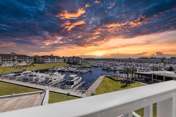 Bureau, espace de travail pour ordinateur portable