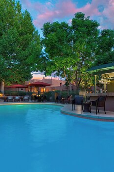 Outdoor pool, pool umbrellas