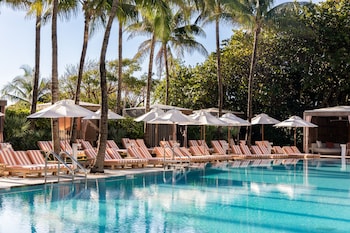 2 outdoor pools, open 9:00 AM to 7:00 PM, cabanas (surcharge)