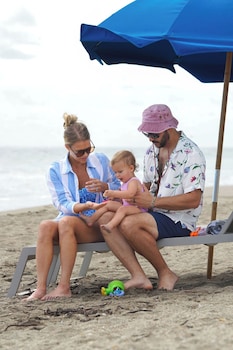 3 outdoor pools, open 7:00 AM to 10:00 PM, pool umbrellas, sun loungers