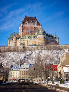 Premium bedding, down duvets, pillow-top beds, minibar