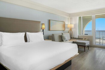 Room, 2 Queen Beds, Balcony, Oceanfront (Balcony) | Premium bedding, in-room safe, desk, laptop workspace