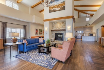 Free daily full breakfast