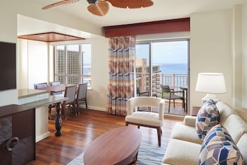 4 piscinas al aire libre, sombrillas, tumbonas