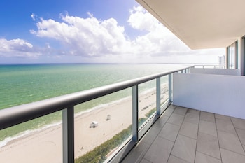 Beach/ocean view
