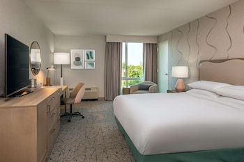 Bar (trong khuôn viên)