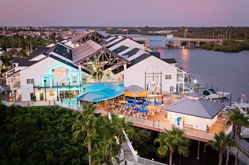 1 bedroom, desk, iron/ironing board, free cribs/infant beds