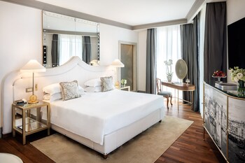 Suite | 1 dormitori, minibar, caixa forta a l'habitació i escriptori