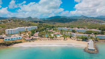 3 outdoor pools, open 7:00 AM to 7:00 PM, pool umbrellas, sun loungers