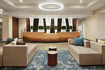 Lunch and dinner served, southern cuisine