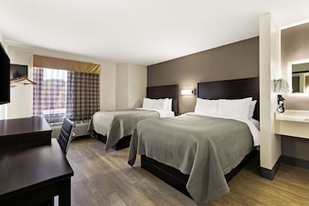 Desk, blackout curtains, iron/ironing board, free WiFi