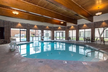Piscine intérieure