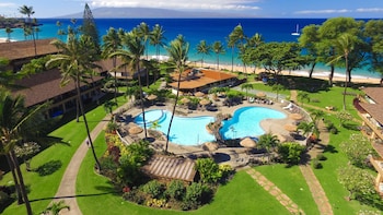 Outdoor pool, open 8:00 AM to 10:00 PM, pool umbrellas, sun loungers
