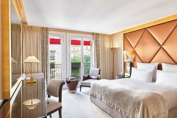 3 bares o lounges