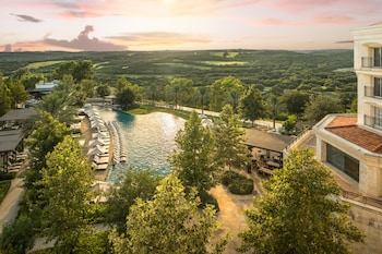 Private pool