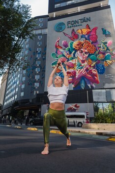 Sarapan, makan tengah hari, makan malam dihidangkan; masakan Mexico