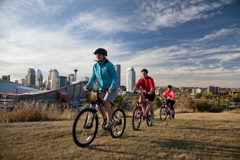 Déjeuner, dßner et souper servis sur place; cuisine internationale