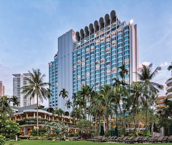 3 restaurants, Italian cuisine