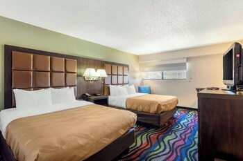 Room, 2 Queen Beds, Non Smoking