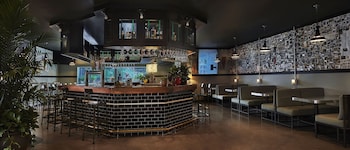 Breakfast, lunch and dinner served