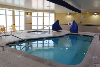 Piscine intérieure