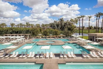 10 outdoor pools, open 6:00 AM to 11:00 PM, cabanas (surcharge)