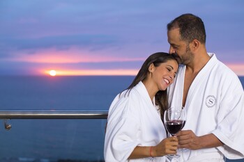 2 outdoor pools, pool umbrellas, pool loungers