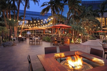 2 outdoor pools, open 6 AM to 10:00 PM, cabanas (surcharge)