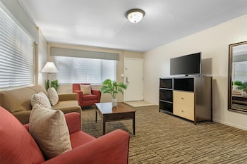Suite, 2 Queen Beds, Non Smoking, Kitchen (Separate Living Room)