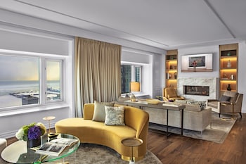 Suite, 2 chambres, terrasse (Lakeshore) | Vue sur le lac