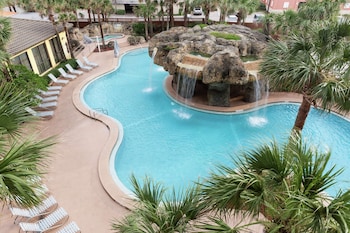 Pool waterfall