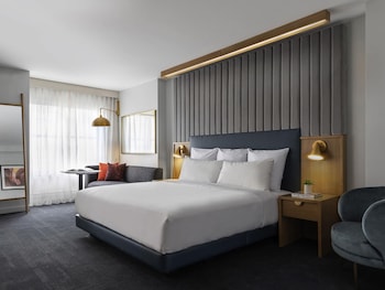 Premium bedding, in-room safe, desk, blackout curtains
