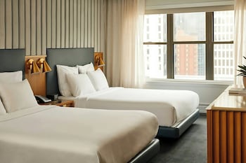 Premium bedding, in-room safe, desk, blackout drapes