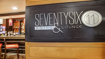 Déjeuner, dßner et souper servis sur place