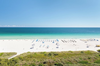 2 outdoor pools, open 8:00 AM to 10:00 PM, free cabanas, pool umbrellas