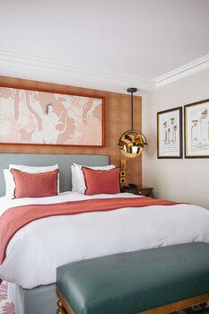 Deluxe Double Room, Balcony | City view