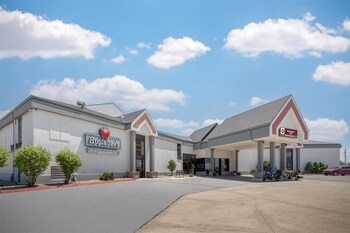 Standard Room, 2 Queen Beds, Non Smoking, Refrigerator & Microwave | In-room safe, desk, laptop workspace, blackout curtains