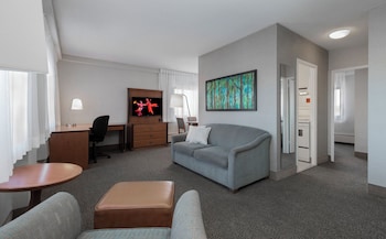 Free continental breakfast