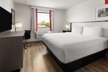 Free daily on-the-go breakfast