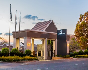 Piscine extérieure en saison