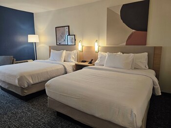 Literie de qualité supérieure, décoration personnalisée