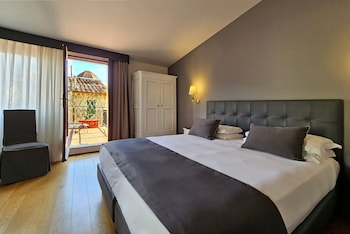 1 bedroom, minibar, in-room safe, desk