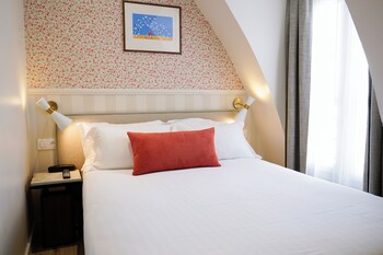 Chambre supérieure double, balcon | Balcon