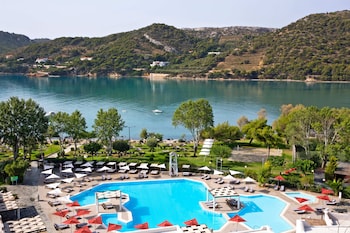 Villa Artemis | 1 bedroom, minibar, in-room safe, desk