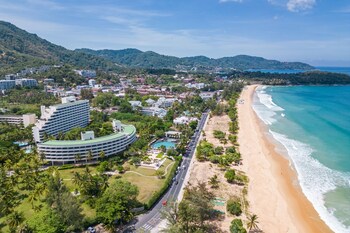 5 piscines extérieures, cabanas gratuites, parasols