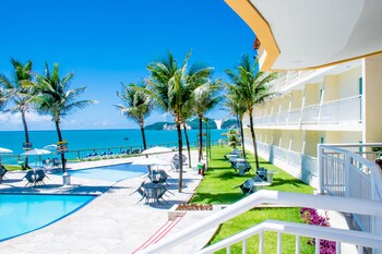 3 outdoor pools, pool umbrellas, pool loungers