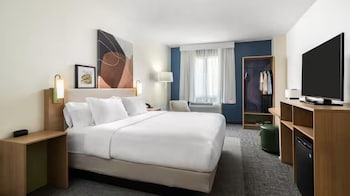 Room, 2 Queen Beds | Egyptian cotton sheets, premium bedding, pillowtop beds, desk