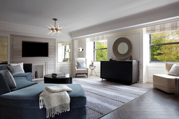 Down duvets, memory-foam beds, minibar, in-room safe